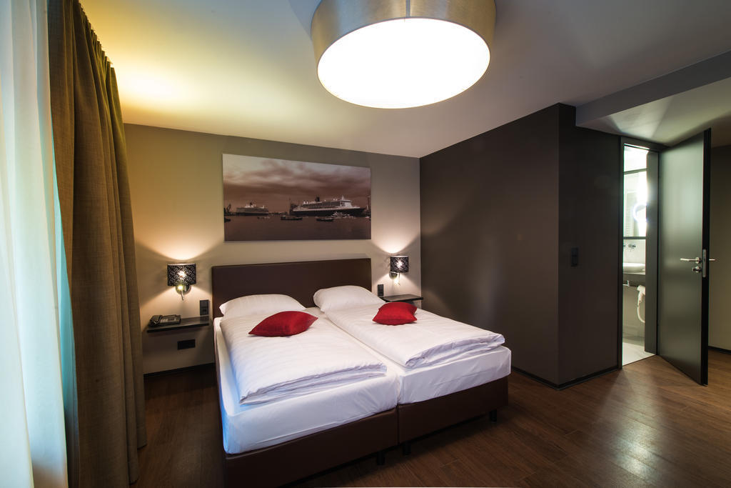 Hotel Volksschule Hamburg-Harburg